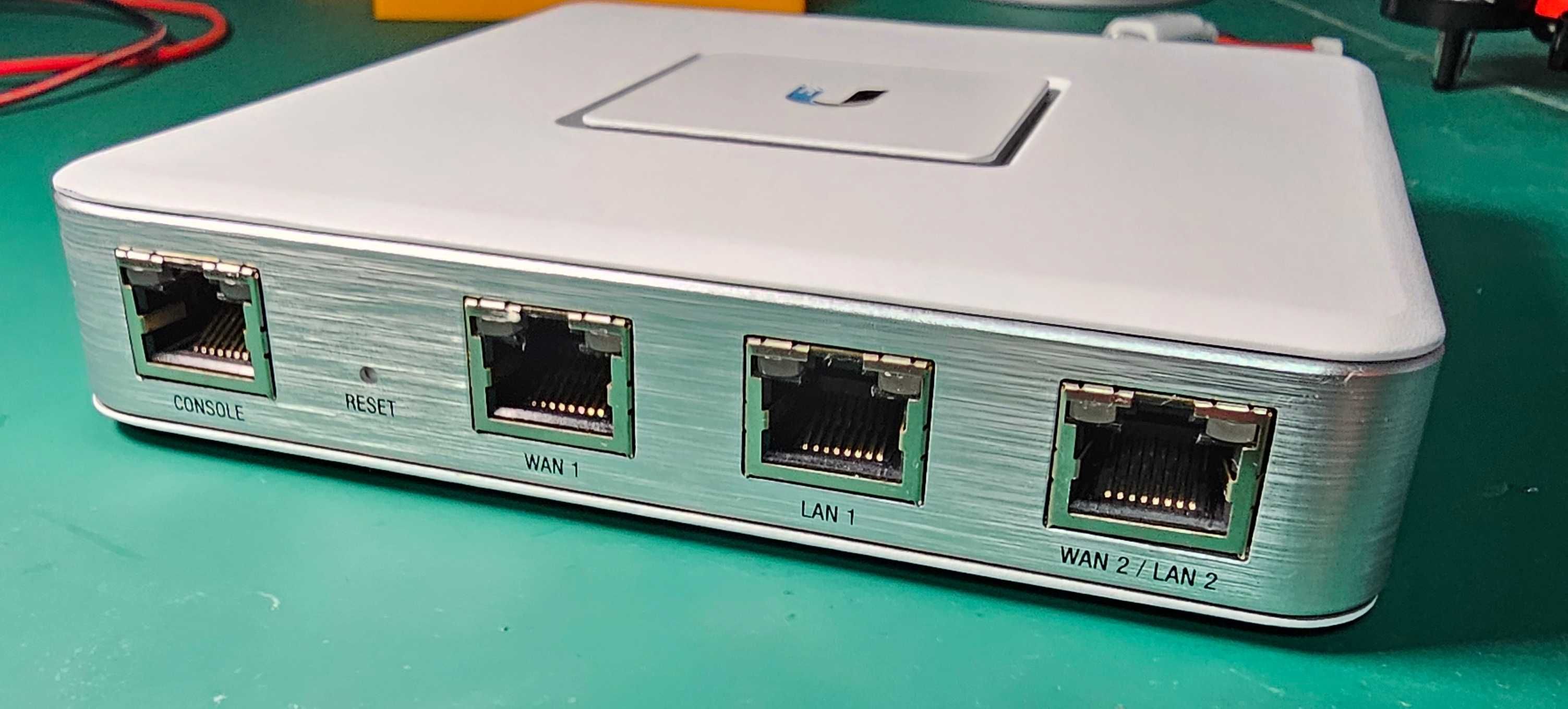 Ubiquiti UniFi Security Gateway - USG