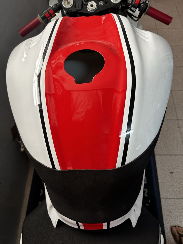 Capa de deposito Yamaha R6 RJ27 BN6