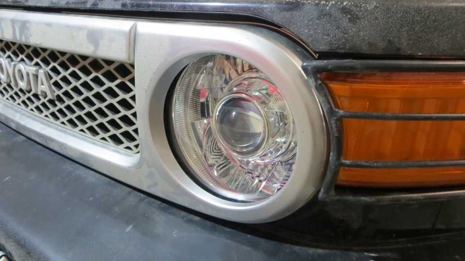 Фара Toyota FJ Cruzer, линзы в Toyota FJ, Тойота FJ