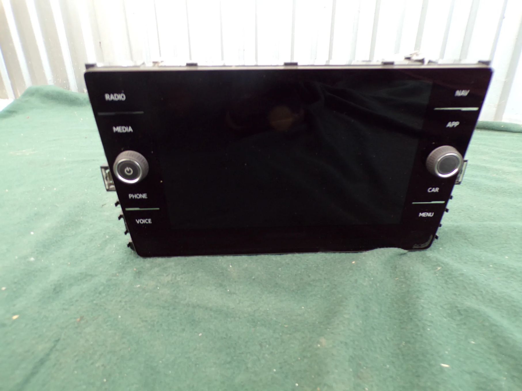 RADIO WYŚWIETLACZ NAWIGACJA VOLKSWAGEN GOLF VII PASSAT B8 T-ROC 5G6919605B