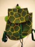 Mochila verde tartaruga
