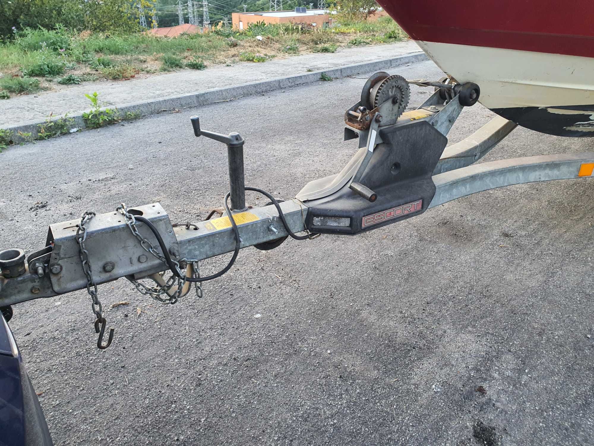 Lancha Maxum 1800 com Motor Honda Four 90cv