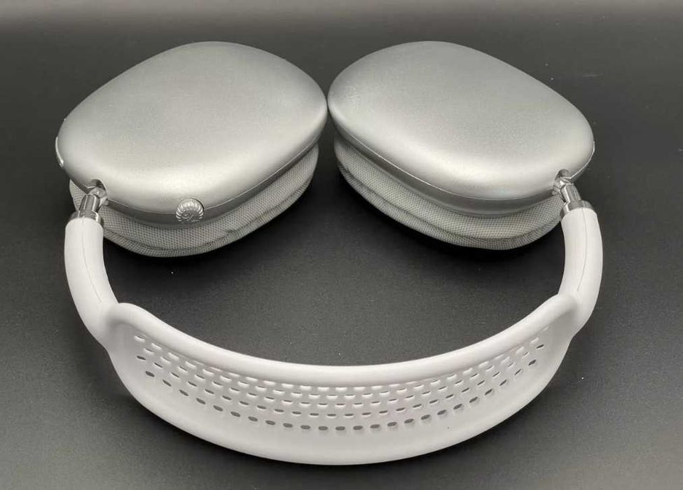 Навушники бездротові AirPods Max білі / Беспроводные наушники белые