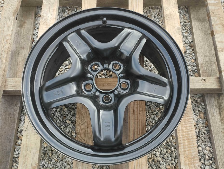 Felga OPEL r17 5x115 Astra Zafira Insignia STRUKTURALNA