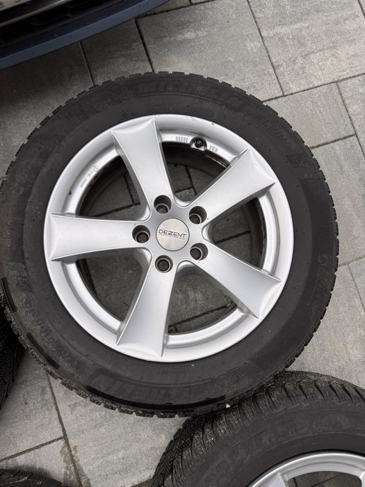 Kola felgi opony zimowe 205/60 R16 5x112 Audi A4 b9 VW Skoda