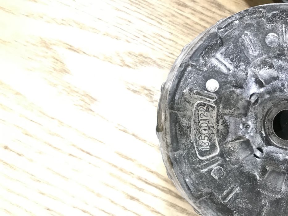 Опора шевроле камаро. Побушки амортизаторів chevrolet camaro. Оригінал