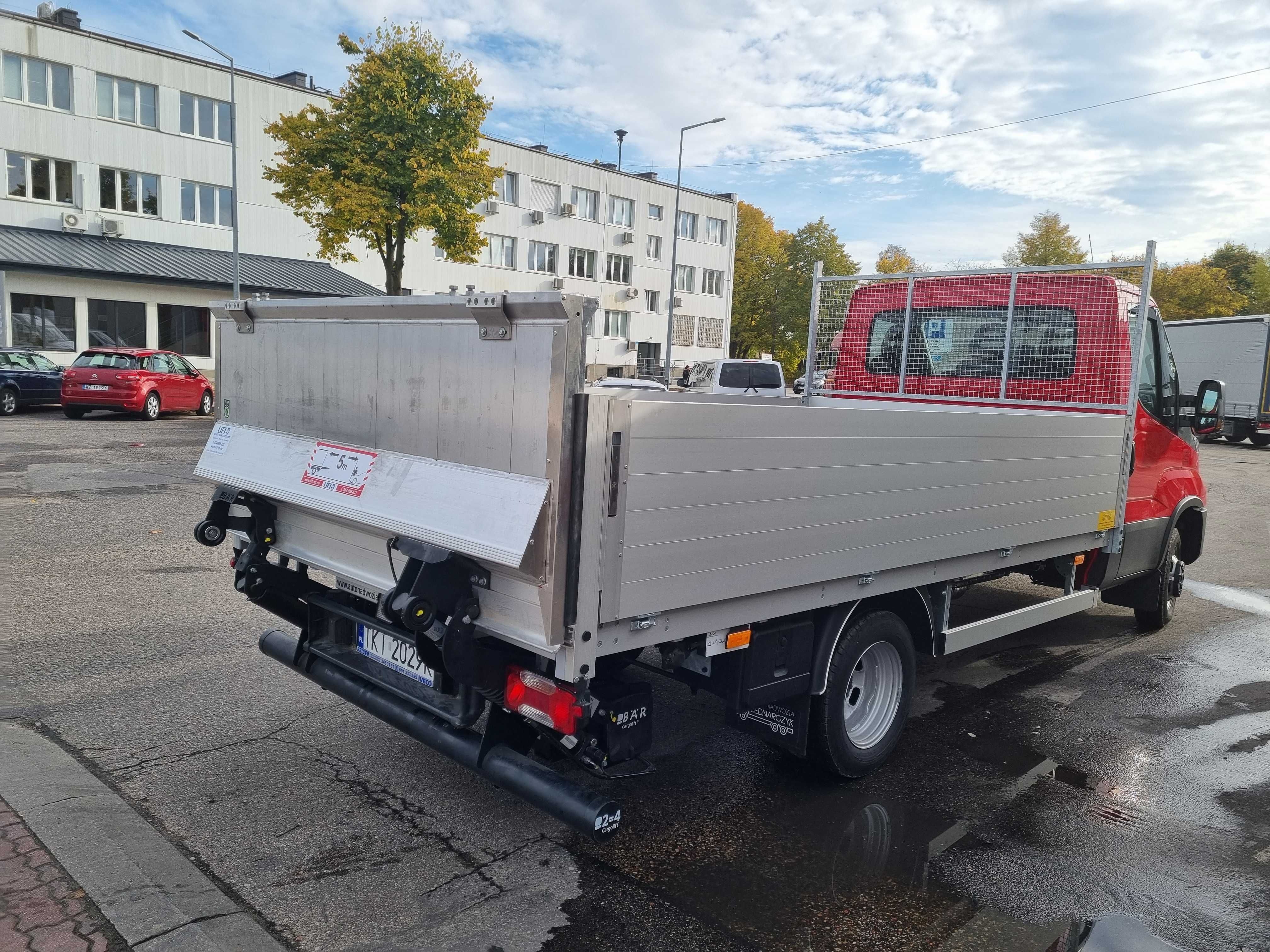 Winda Bar 1000 kg składana do Iveco Daily z montazem. Cena brutto.