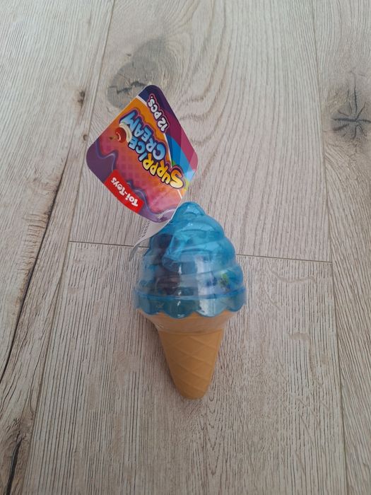 Nowa zabawka laleczka w rożku