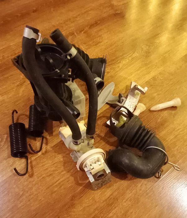 Продам запчасти от стиральной машинки LG