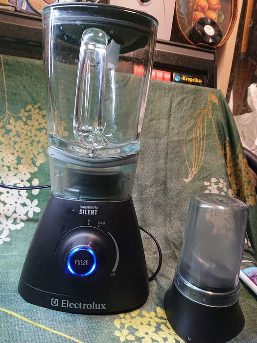 Blender kielichowy Electrolux Power mix Pro Silent