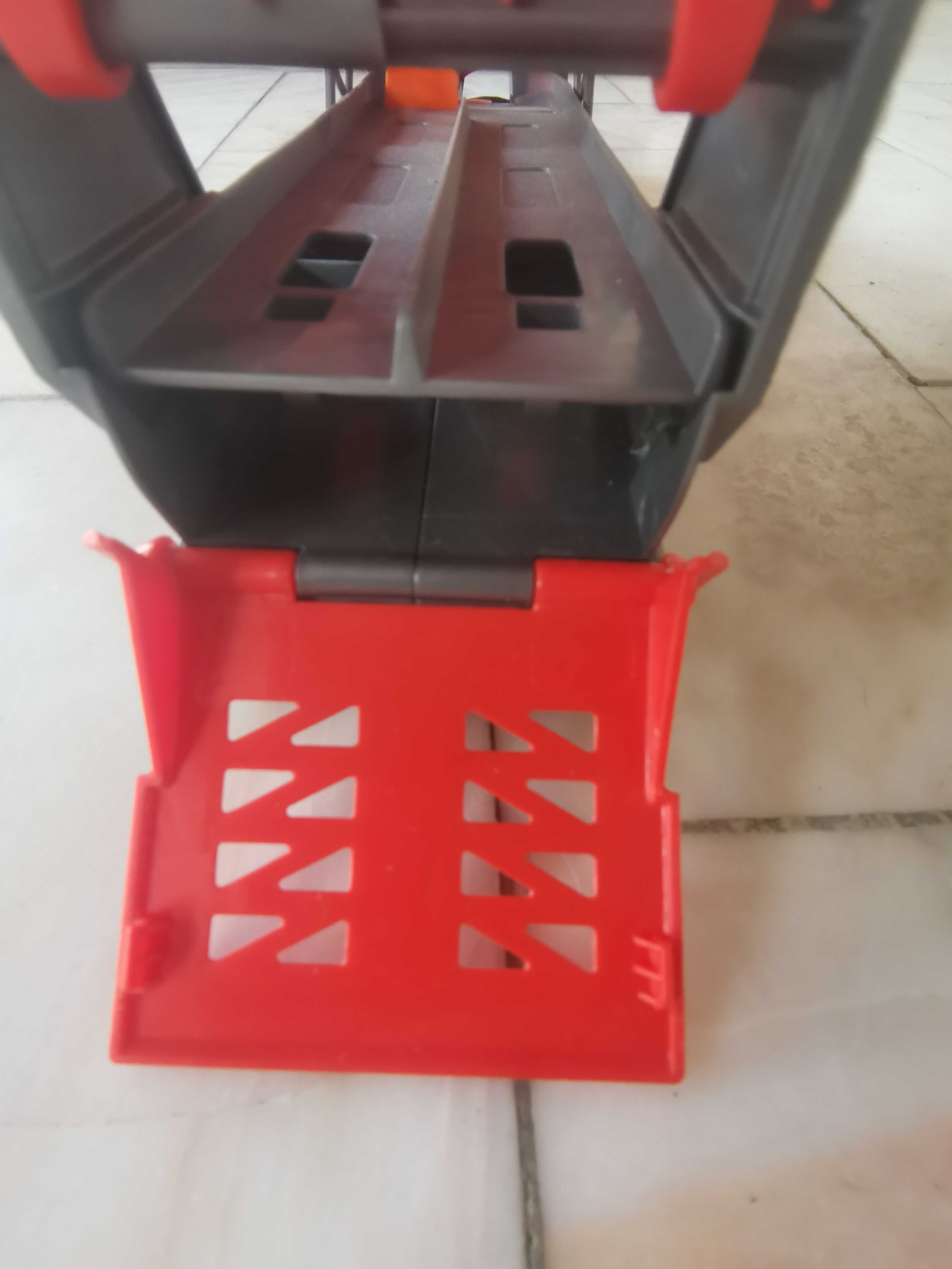 Camião HotWheels