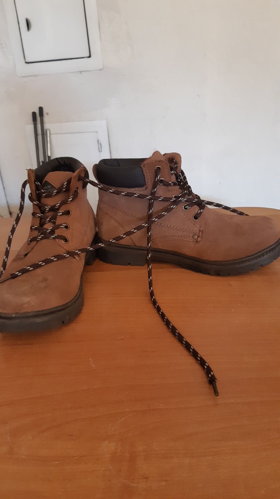 Buty trekkingowe trapery 34