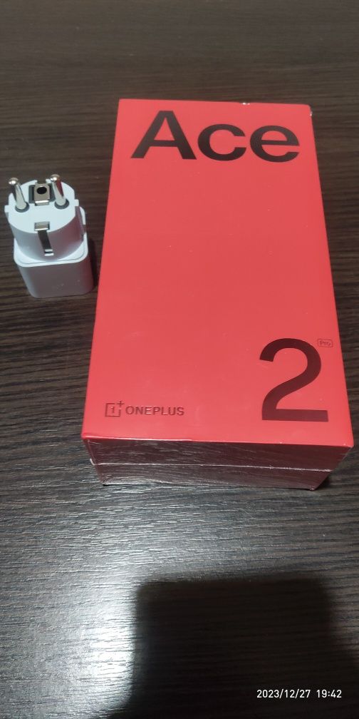 OnePlus Ace 2 Pro, 16/512, Titan Gray, Global ROM, NFC, 150W зарядка