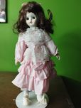 Porcelanowa lalka