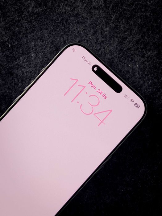 Smartfon Apple iPhone 16 Pro Max 8 GB / 256 GB 5G biały