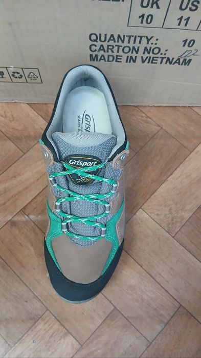 Жіночі кросівки напівчеревики grisport 14103n58tn vibram.