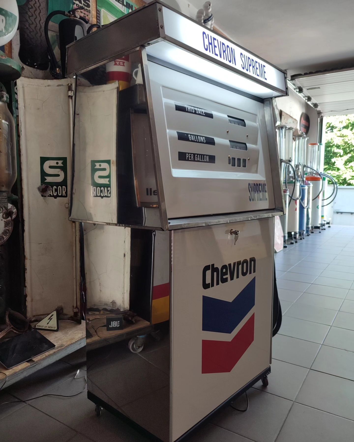 Bomba de gasolina Tokheim CHEVRON