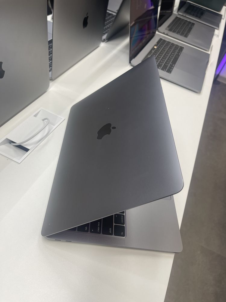 MacBook Air 13 2019 i5 8GB|128GB ГАРАНТІЯ Київ Олімпійський #2954