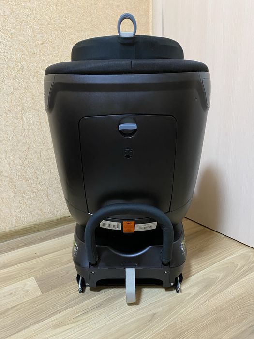 Автокресло поворотное BRITAX-ROMER DUALFIX 2 R с рождения до 4 лет