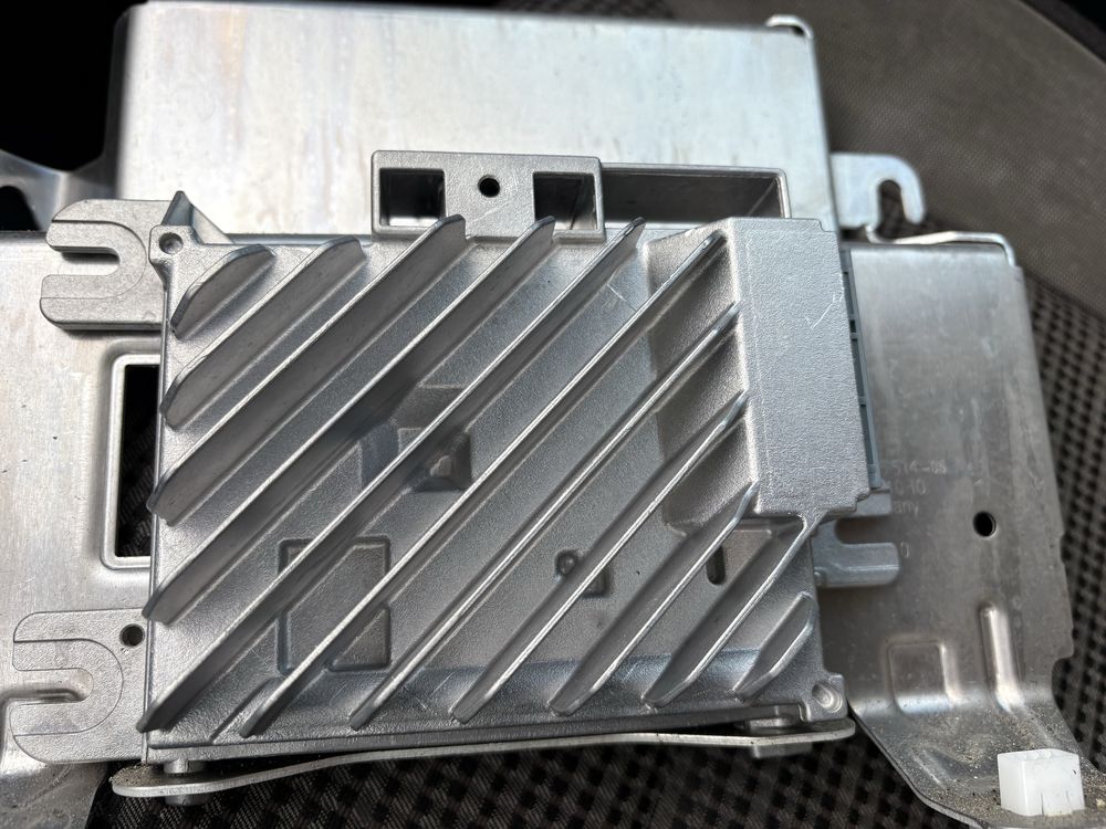 Bmw g20 g21 g01 wzmacniacz audio