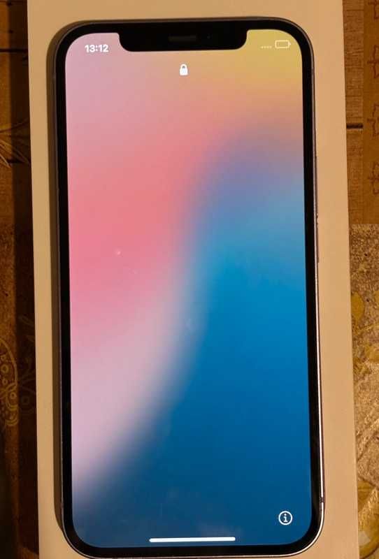 Iphone 12 128gb. Saúde de bateria 77%. Ótimo estado.