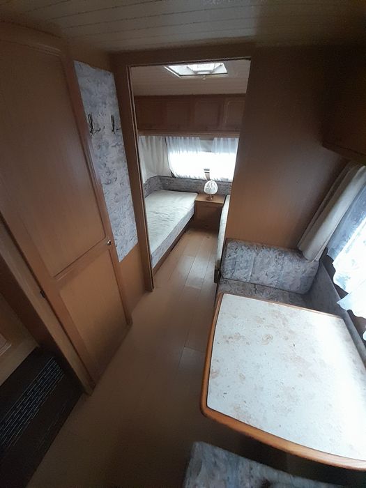 Przyczepa kempingowa transport