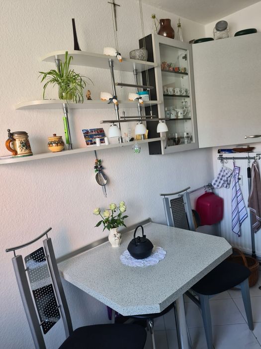 Sprzedam używaną kuchnie przywiezioną z Niemiec.