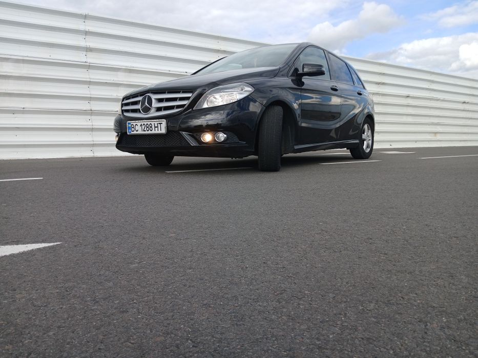 Мерседес 2012р. B180. w246. Автомат-Дизель