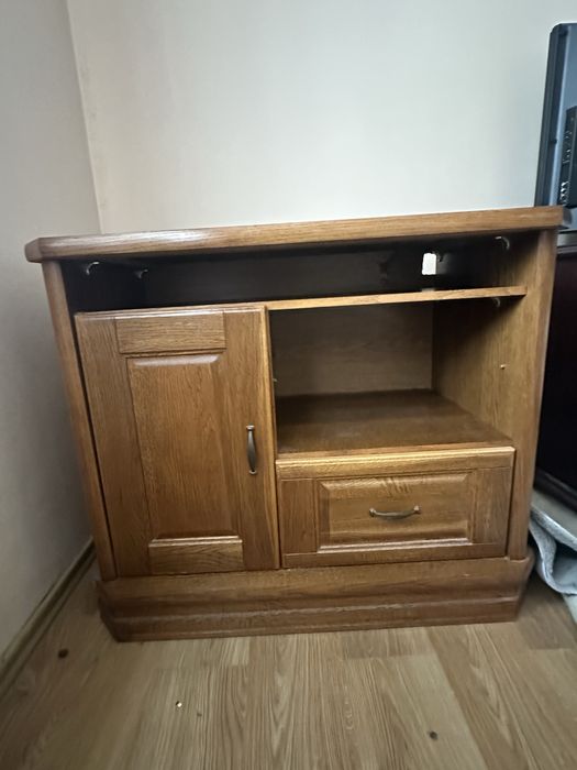 Komoda drewniana rtv