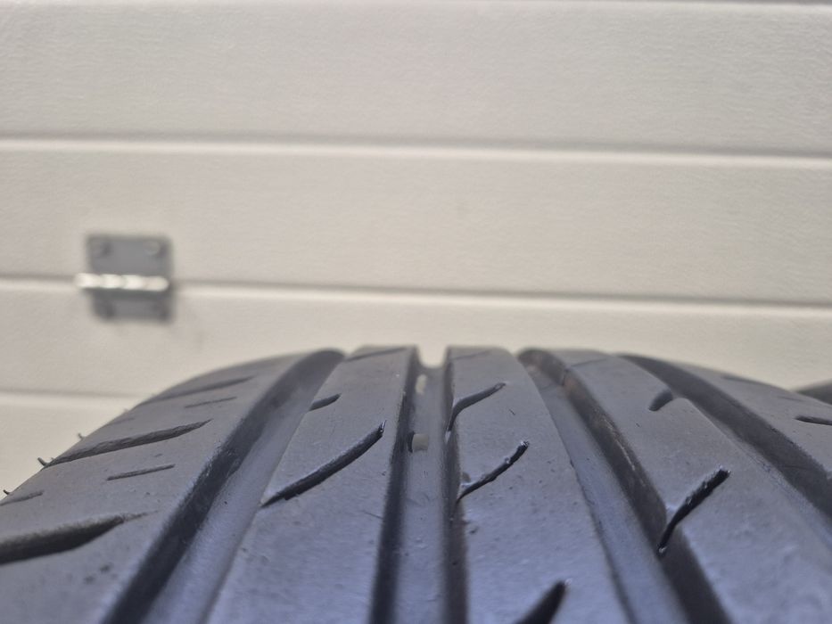 215/60 R17 Nexen letnie