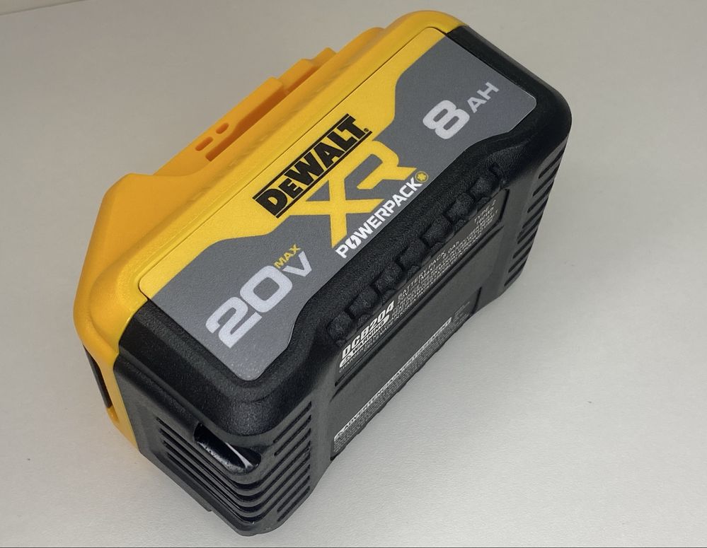 Акумулятор Dewalt PowerPack XR 18v/20v Tabless 8Ah (8000mah) 2025