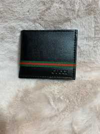 Meski czarny portfel