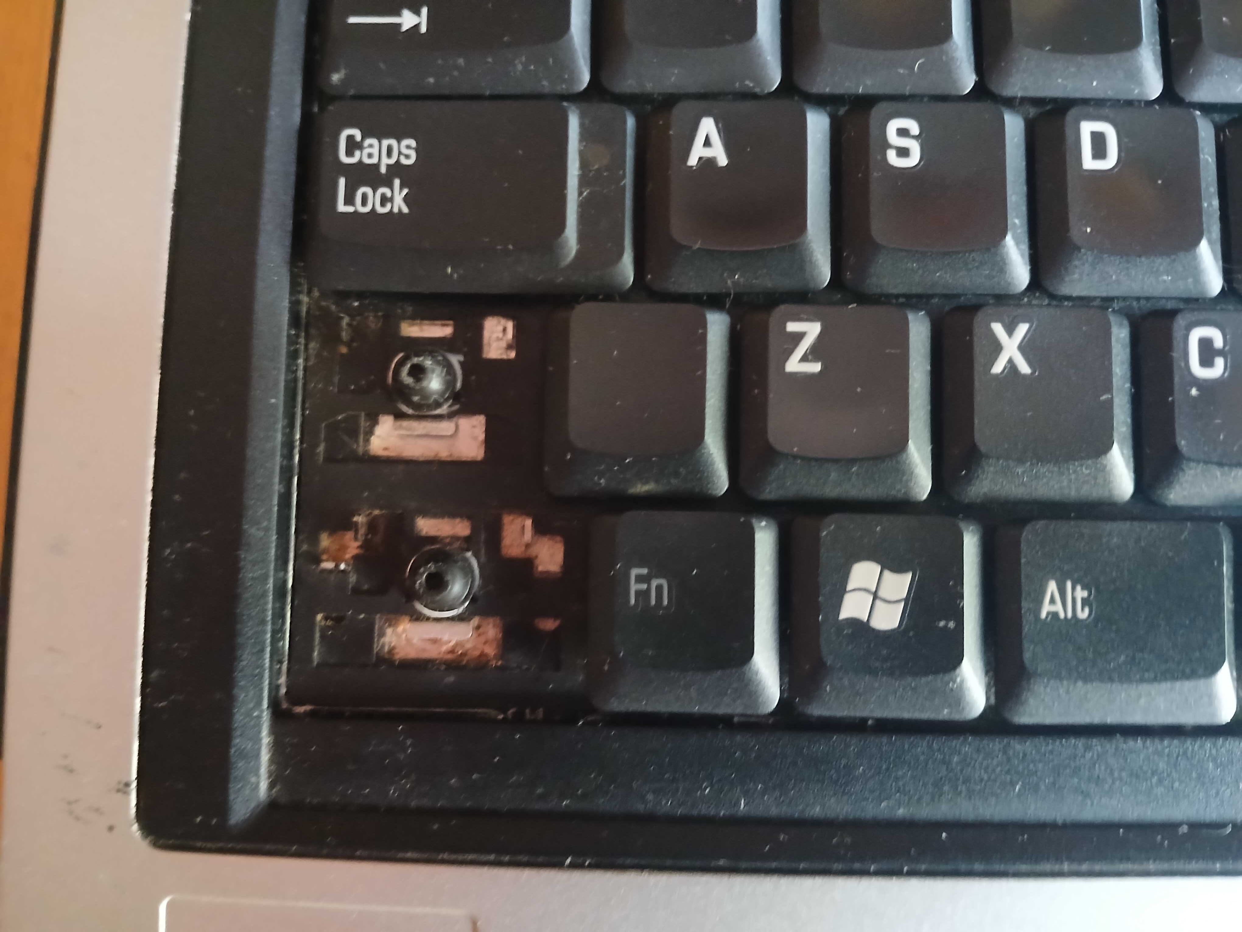 Toshiba SATELLITE M100/221