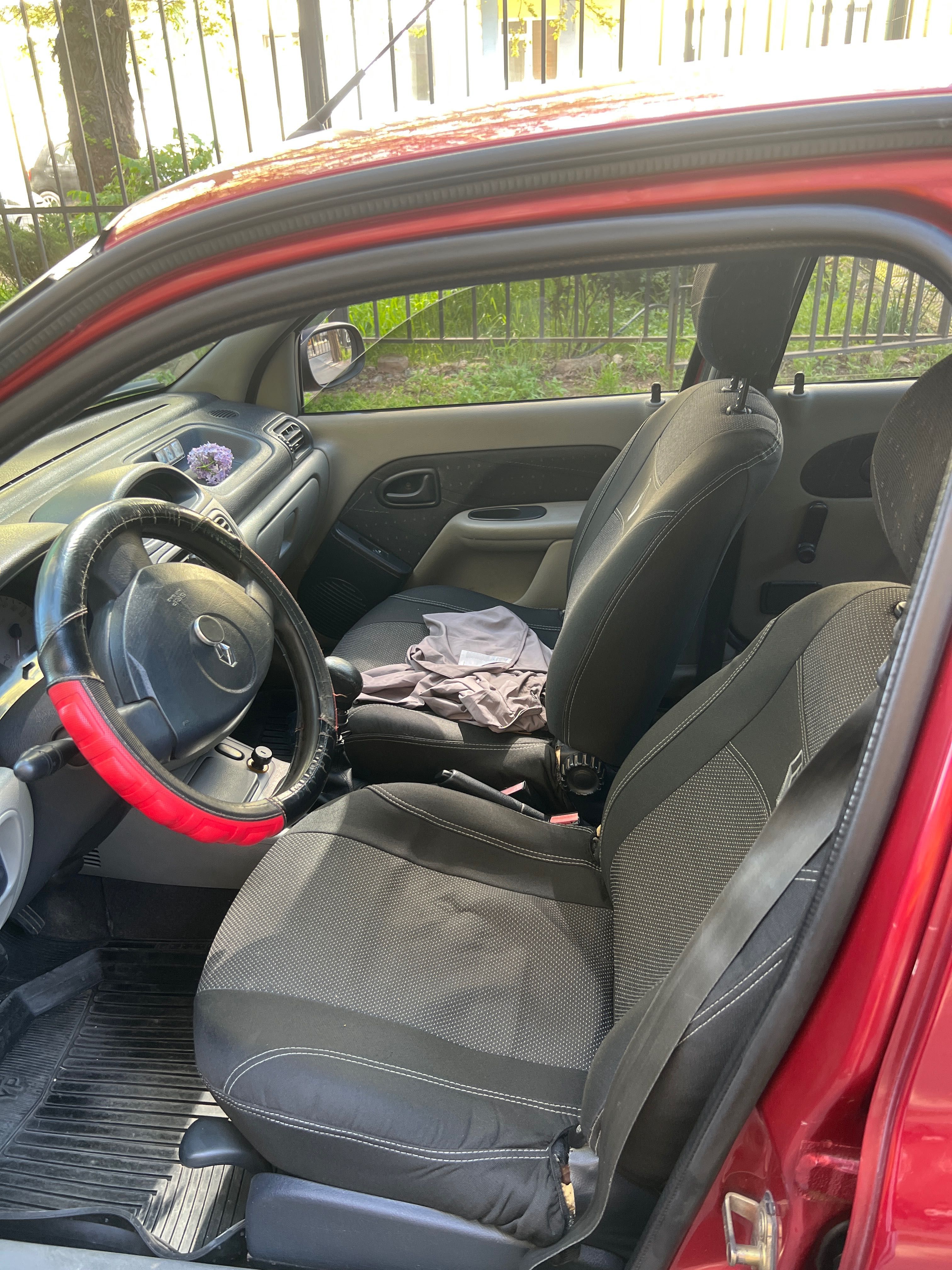 Reno clio simbol