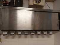 Armário inox com 2 portas e 8 arrumações