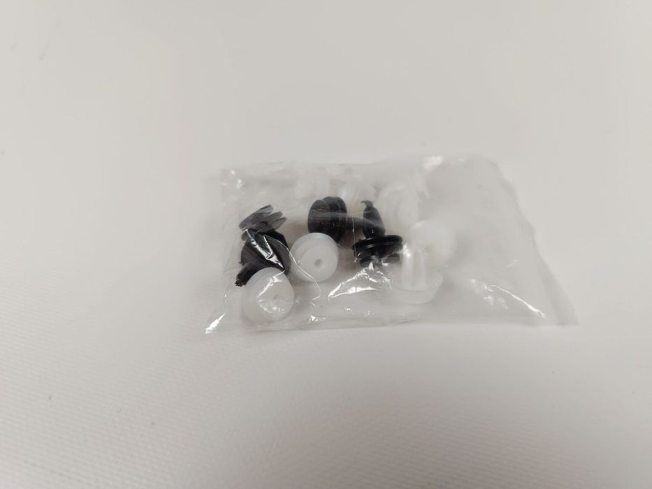 Накладка арка задня ліва Tesla Model Y 1494187-00-B