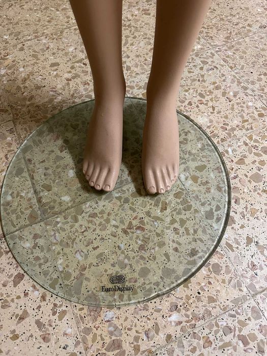 Manequim Feminino Usado