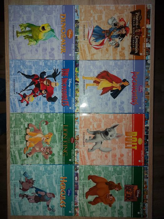 Zestaw 24 sztuk komiksów serii : DISNEY MOVIES w języku angielskim.