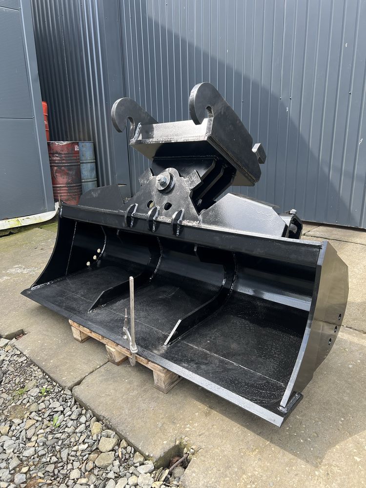 Łyżka skarpowa hydrauliczna 200cm 13-20t CW40 S60