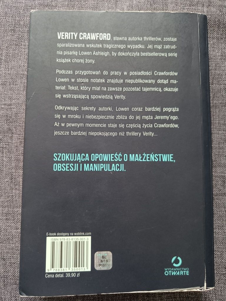 Książka Colleen Hoover Coraz większy mrok