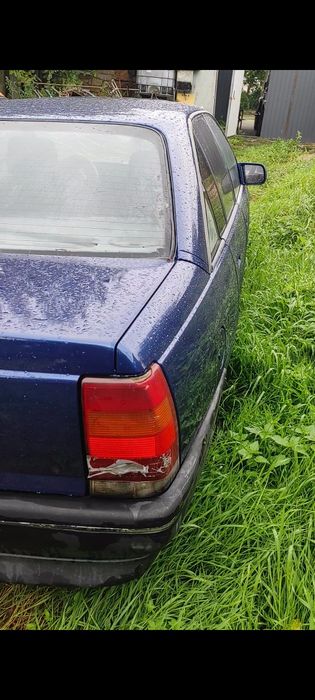 Продам Опель омега а 89р