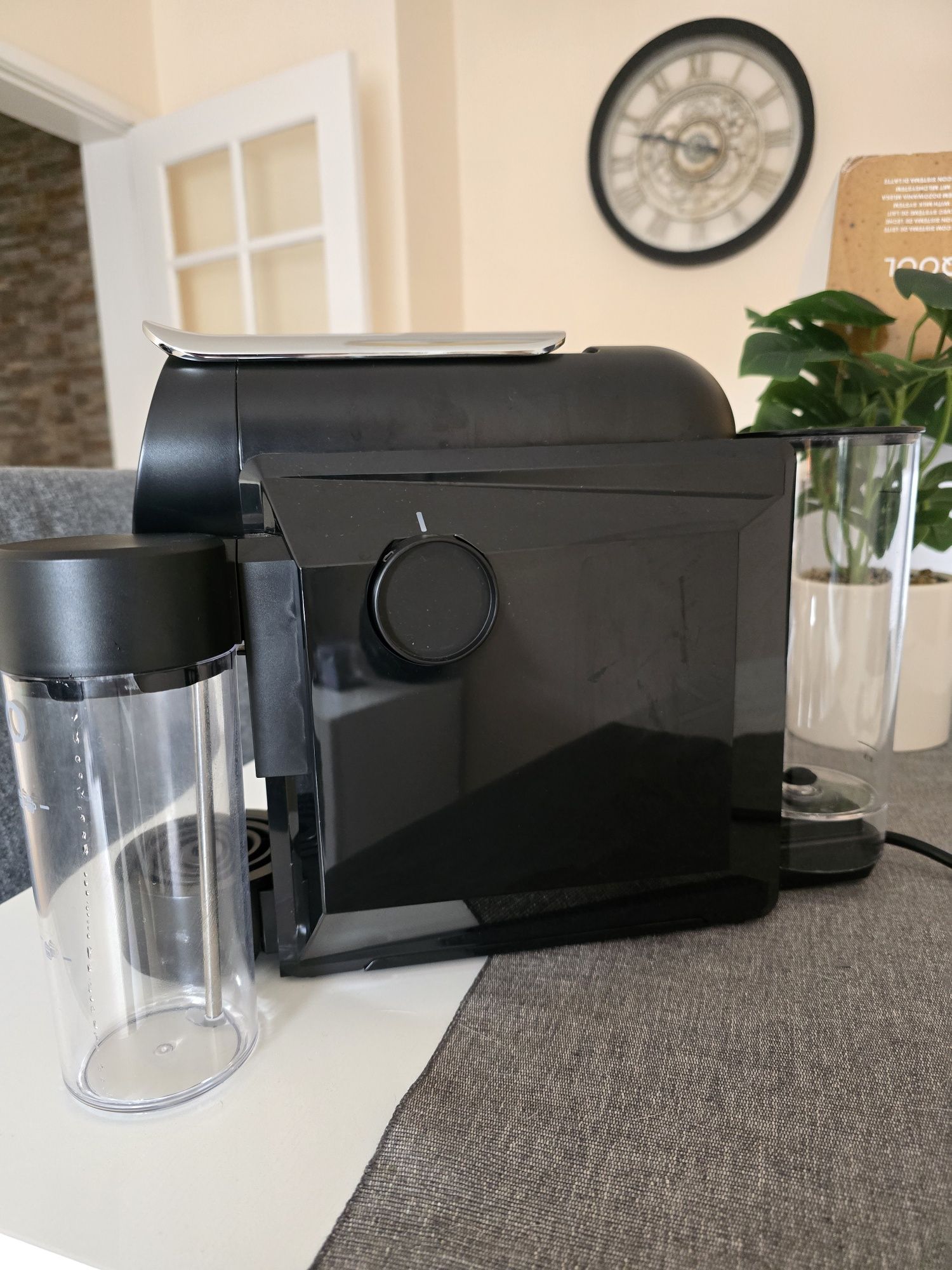 Máquina café delta q mini milkqool