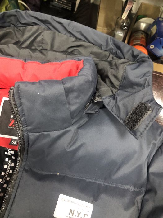 Чоловіча зимова куртка.