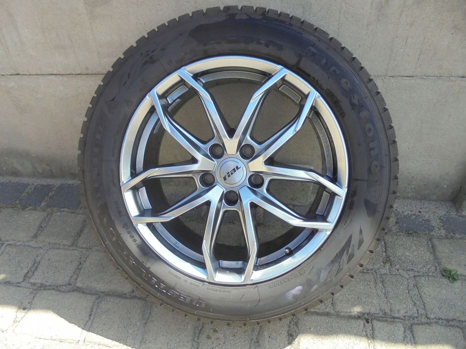 RIAL 8Jx18H2 ET45 KBA 51854 - felga