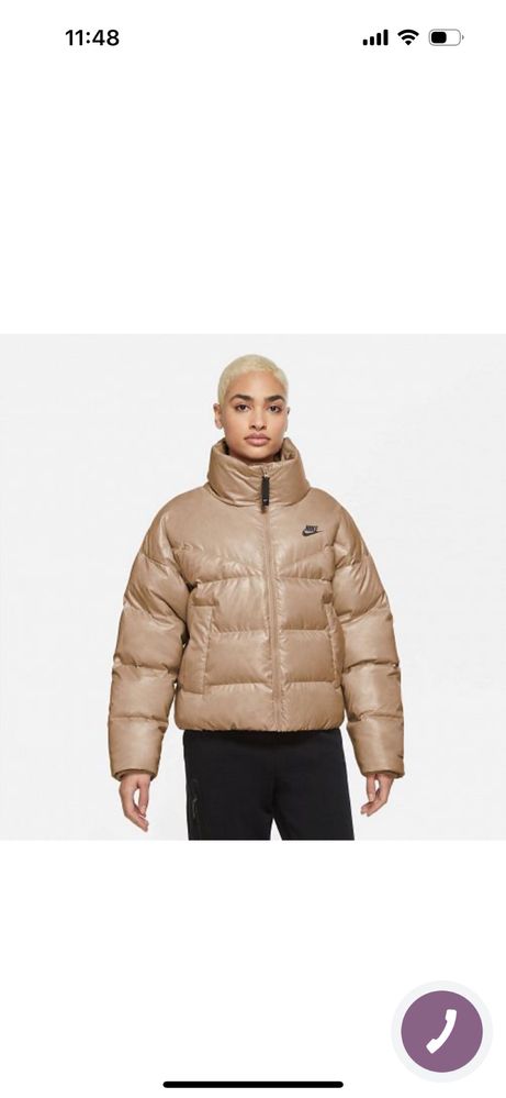 Куртка женская NIKE