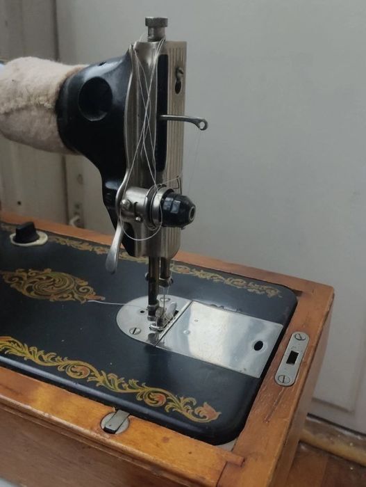 Швейная машинка