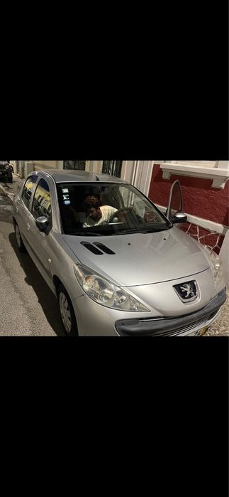 Peugeot 206+ 1.1 completo