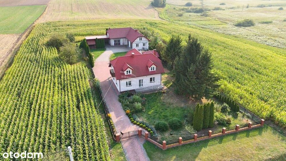 Dom dla rodziny na pięknej działce - Zarudzie