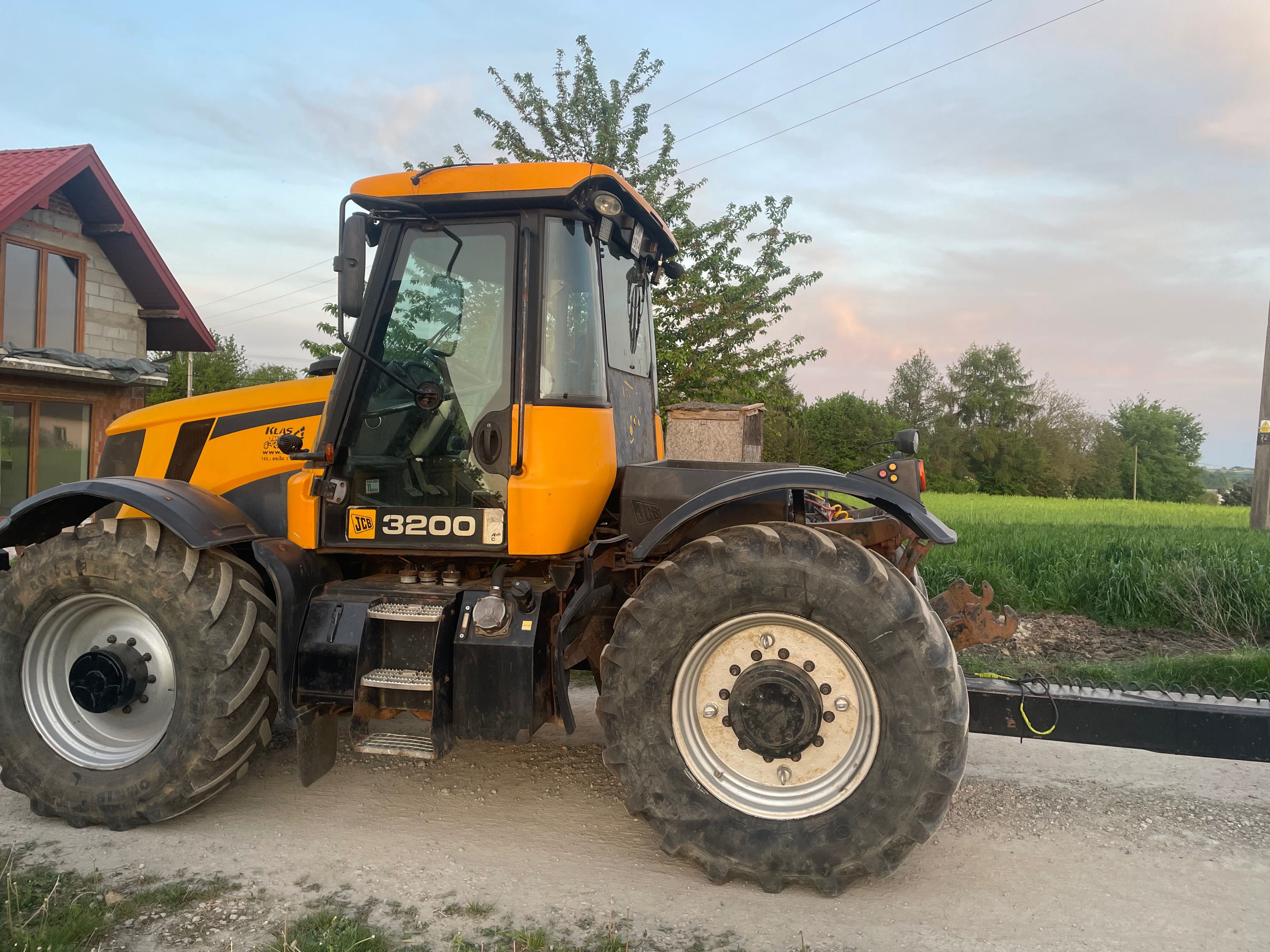 JCB fastrac 3200 rok 2007 prędkość 70