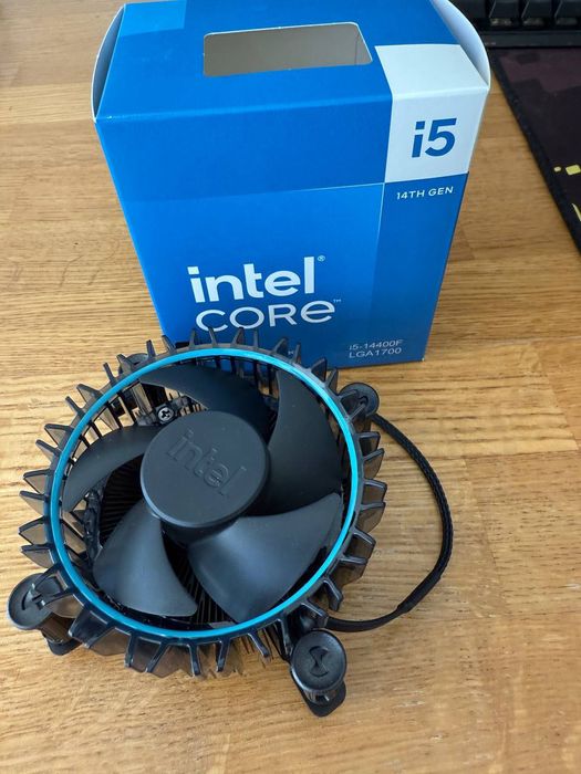 Куллер для процессора intel LGA 1700 box